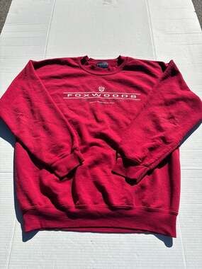 Vintage Perrin Wear Foxwoods Resort Casino Red Crewneck Sweatshirt Large